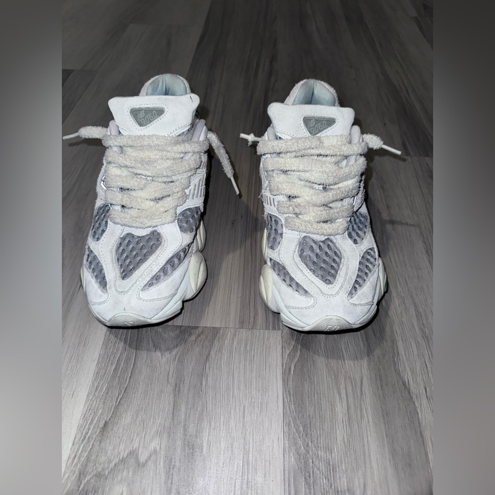 New Balance 9060 x Bricks and Wood Low Nothing changed but the adress